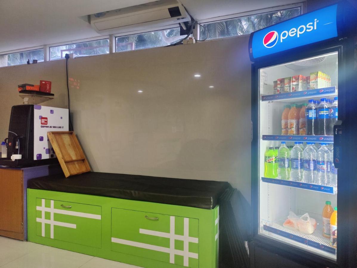 Phoenix Inn Chennai Eksteriør bilde